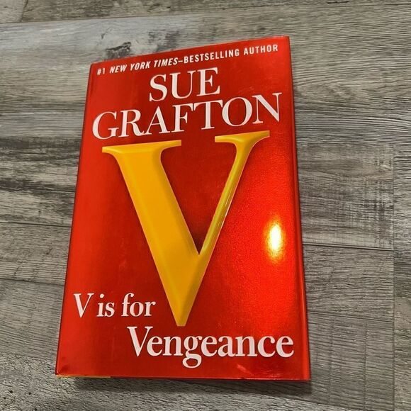 “V” is for Vengance by Sue Grafton Hardback - Picture 1 of 5
